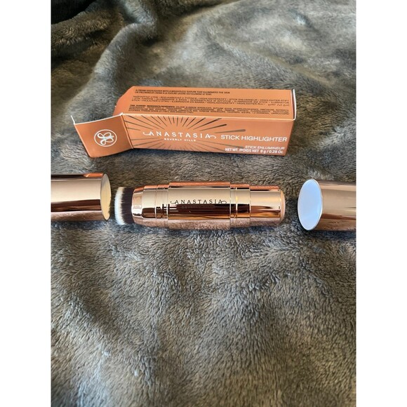 anastasia stick highlighter dripping in gold - Picture 1 of 8